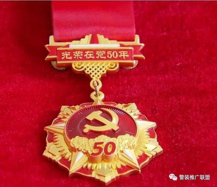 明朝一商人遇海难,漂流到孤岛满目荒凉,最后封爵成当地富豪